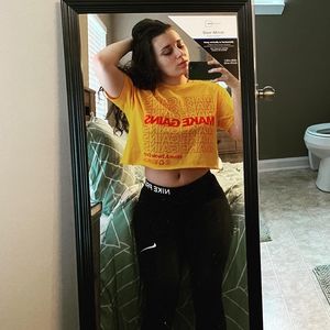 Meet your Posher, Serena